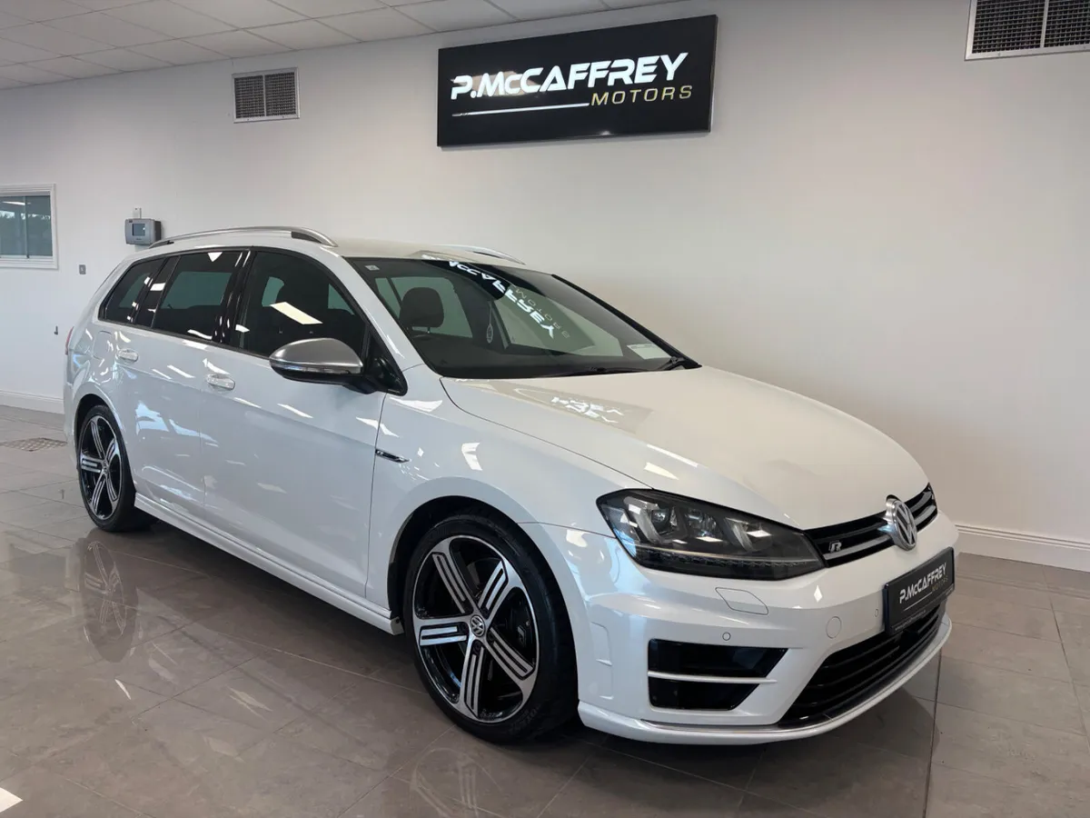 2017 Volkswagen Golf R 2.0 TSI 300 BHP 4MOTION AUT - Image 1