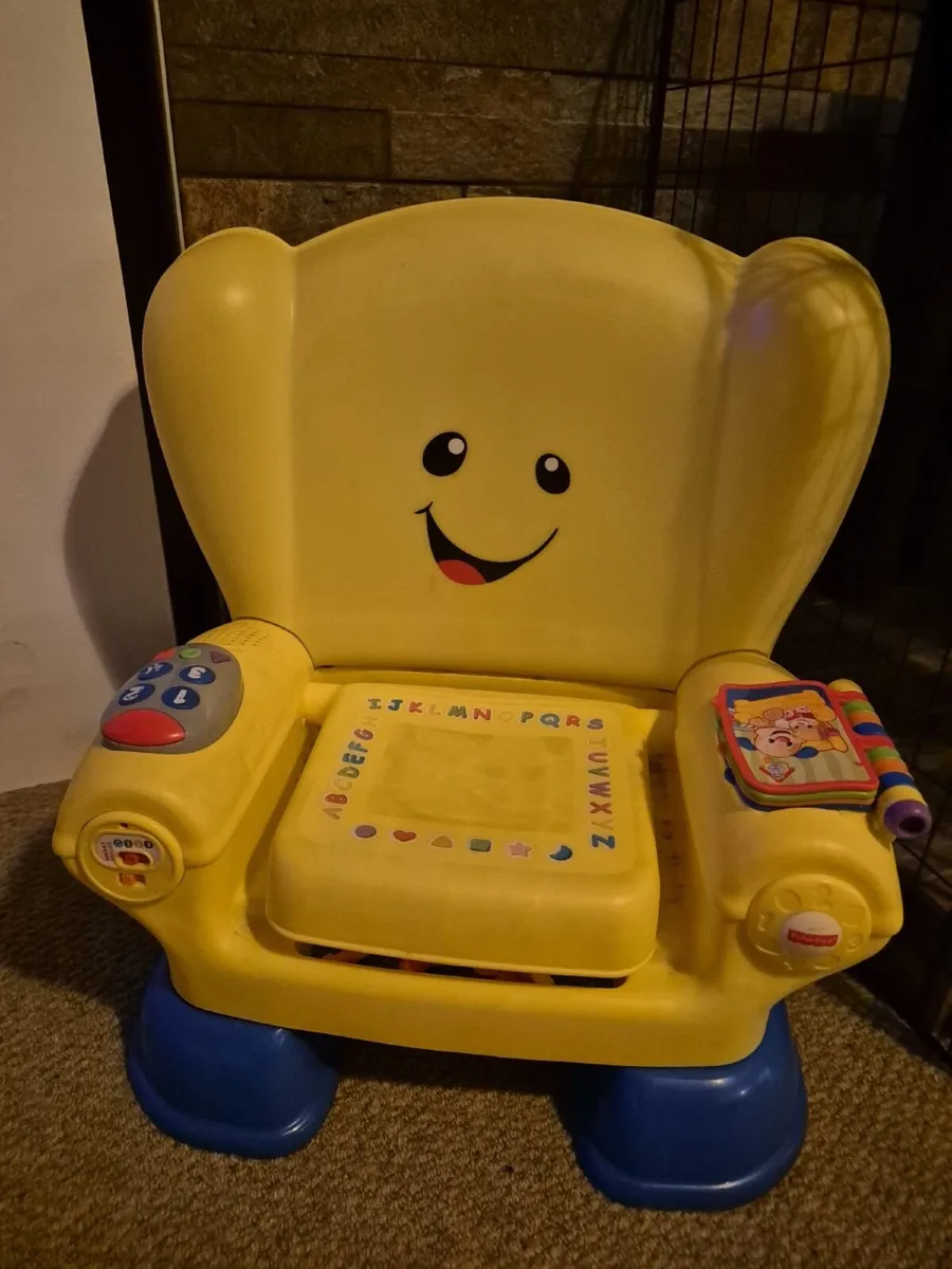 Fisher price laugh and learn chair - yellow - Image 3