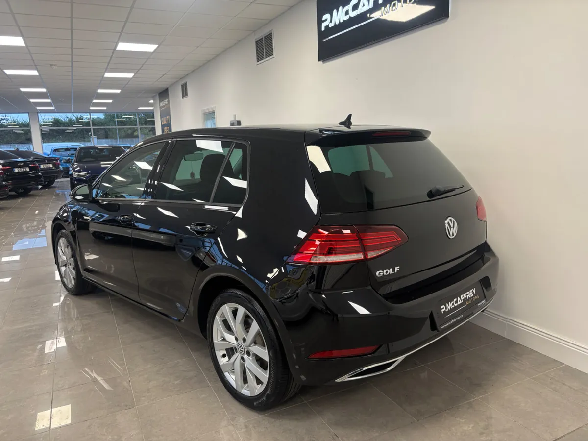 2018 VOLKSWAGEN GOLF 1.4 TSI HIGHLINE 150 AUTO DSG - Image 3
