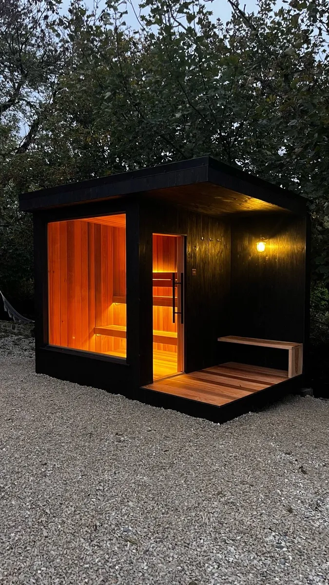 Luxury outdoor Sauna - Image 2