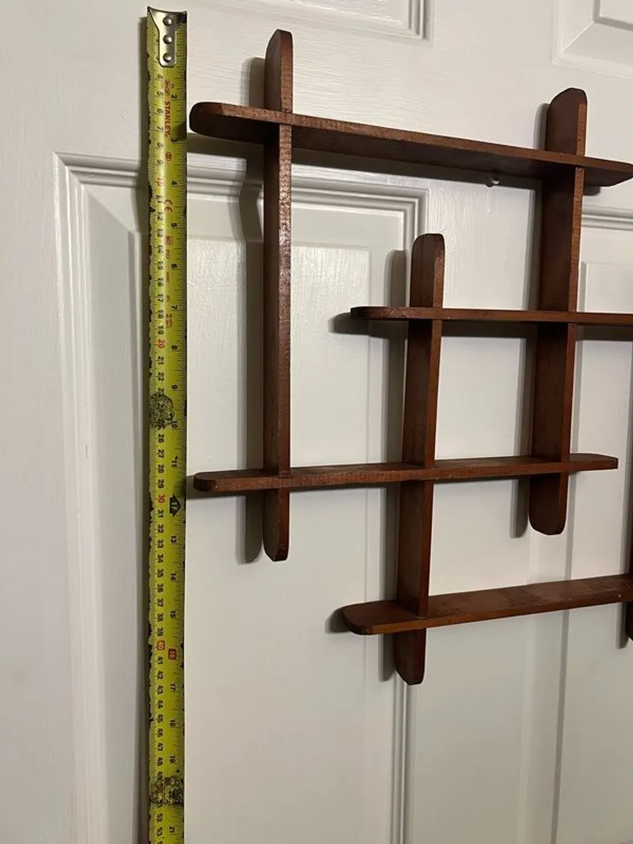 Wall Display Shelf (small) - Image 3