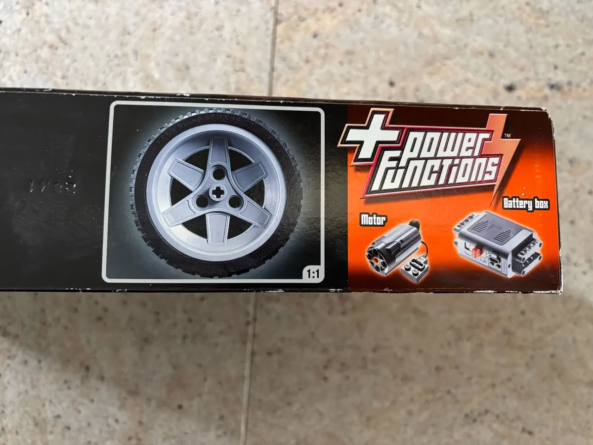 Lego Technic 8070 - Rare - Collectors item - Image 4
