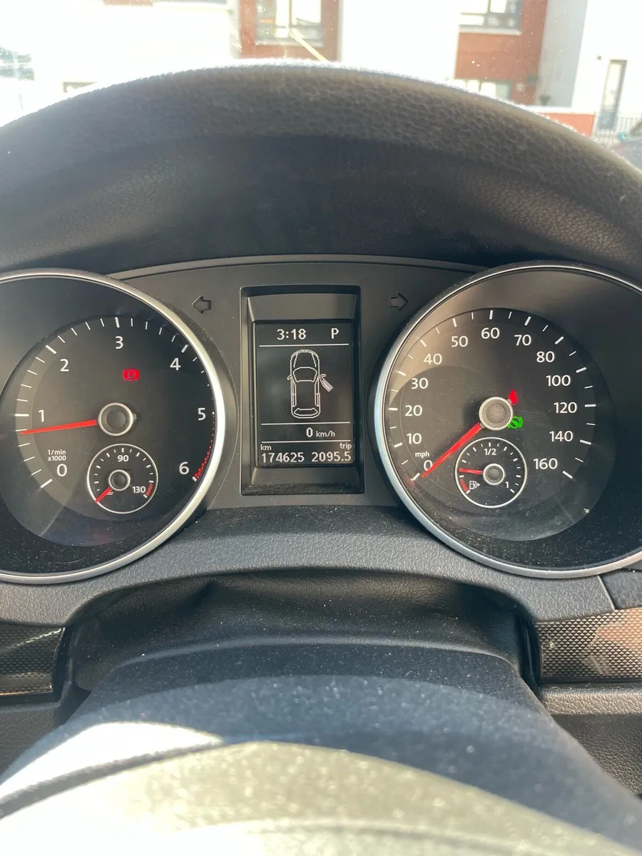 Vw golf - Image 4