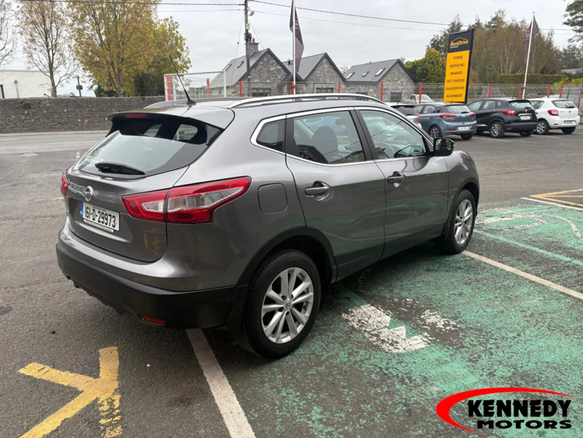 Nissan Qashqai 1.2 SV CVT MY16 NC E6 4DR AUTO - Image 2