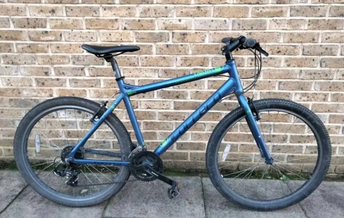 Adults Carrera axle mountain bike-18" frame(medium - Image 1