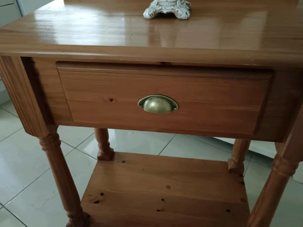 Hall table - Image 1
