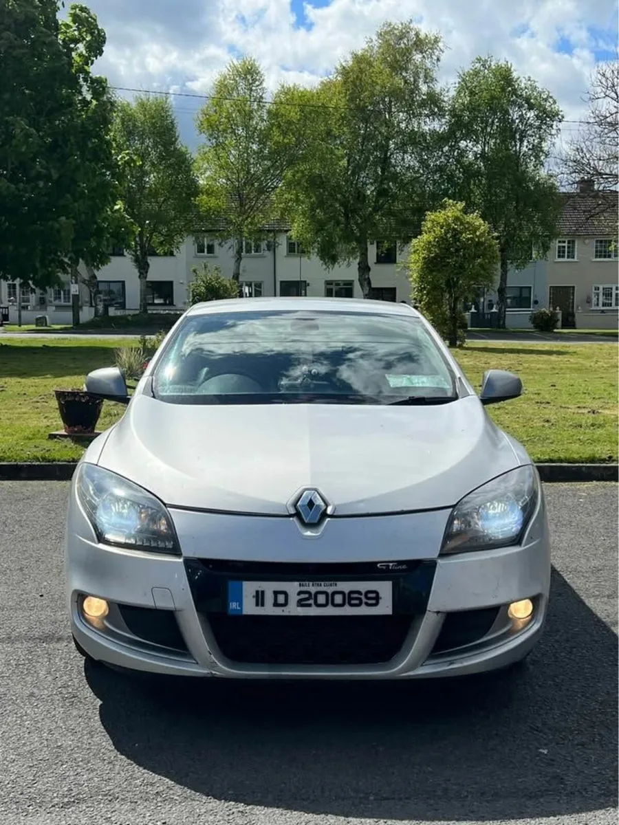Renault Megane 2011 - Image 2