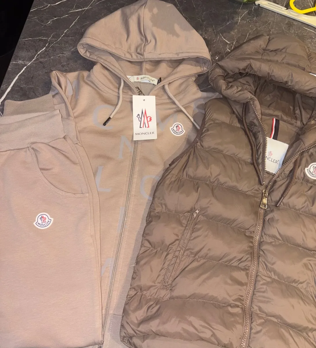 Boys tracksuit and Bodywarmer - Image 4