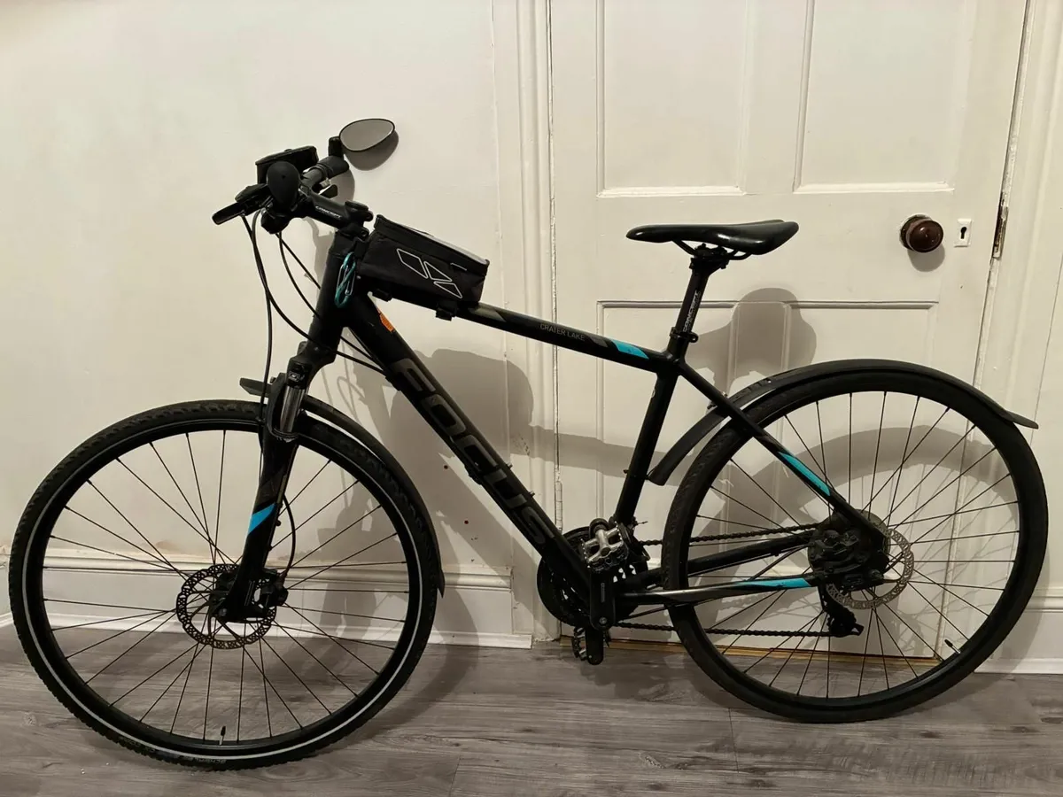Focus Crater Lake Hybrid Bike – 3x8 Gears – €200 - Image 3