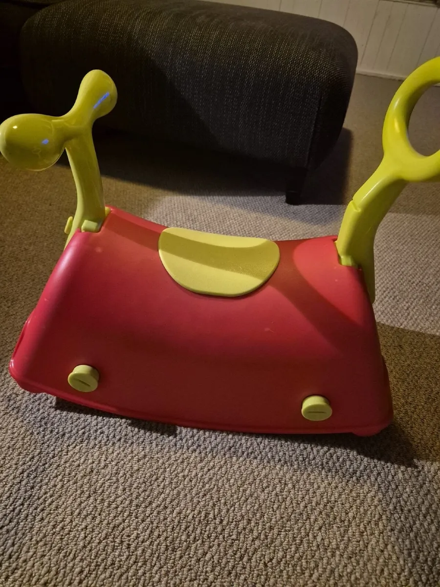 Baby walker - Image 2
