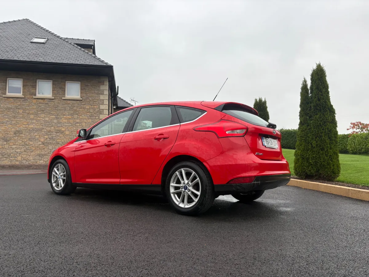 Ford Focus 2015 - Image 3