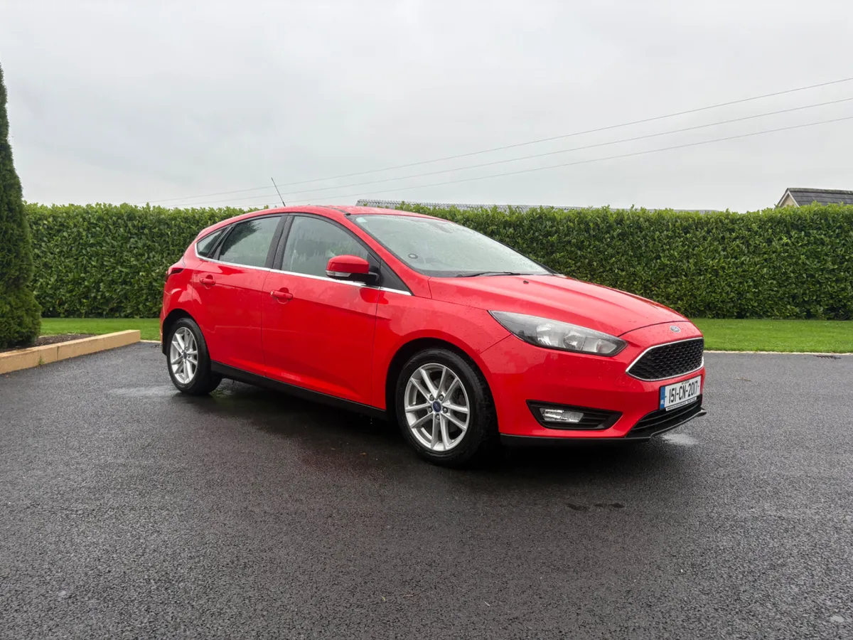 Ford Focus 2015 - Image 2