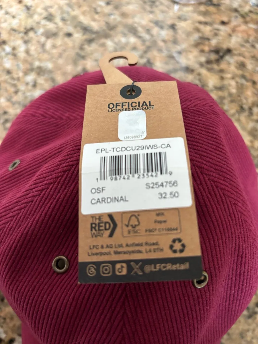 Liverpool FC - Ladies corduroy cardinal red hat - Image 2
