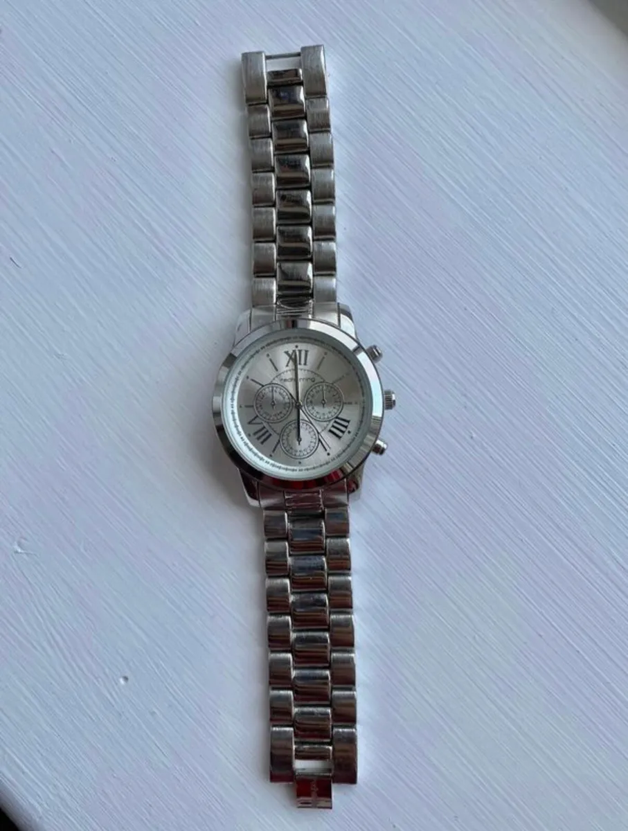 Red Herring unisex watch, silver, like new - Image 3