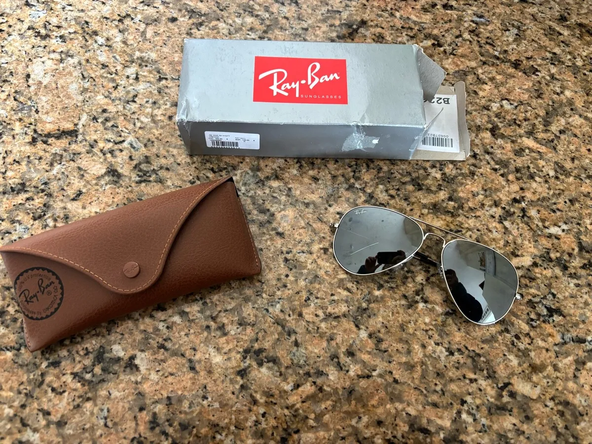 Ray Ban Aviators - brand new, boxed - Image 1
