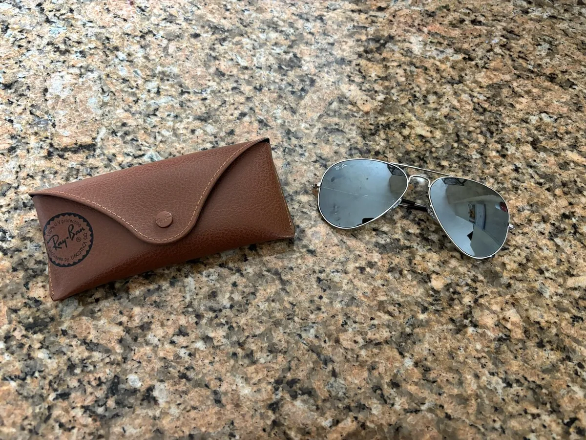Ray Ban Aviators - brand new, boxed - Image 3