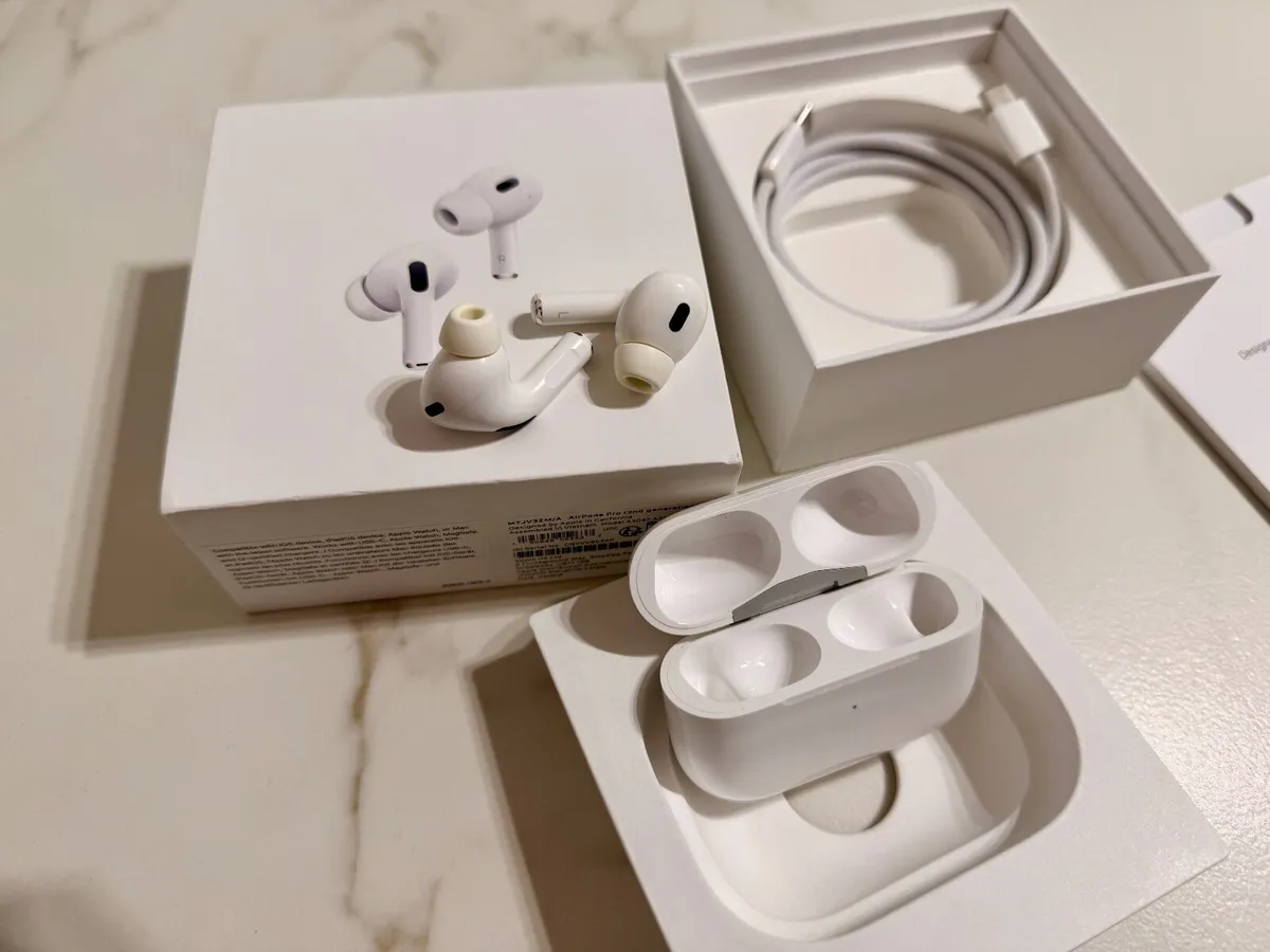 Apple AirPods Pro 2 with MagSafe Case (USB‑C) - Image 1