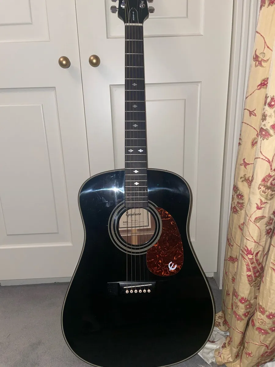 Gibson Guitar - Image 3