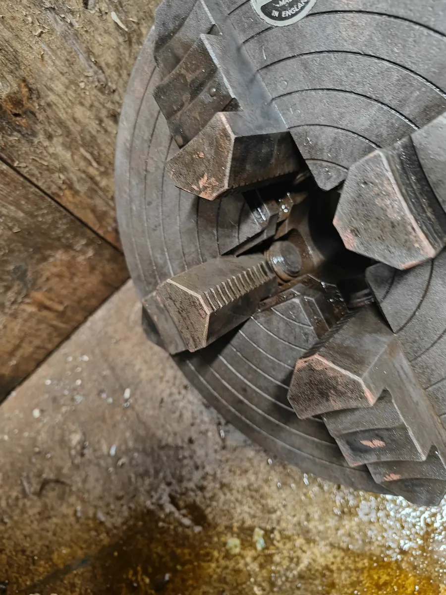 L0 10 inch lathe chuck 4 Jaw - Image 4