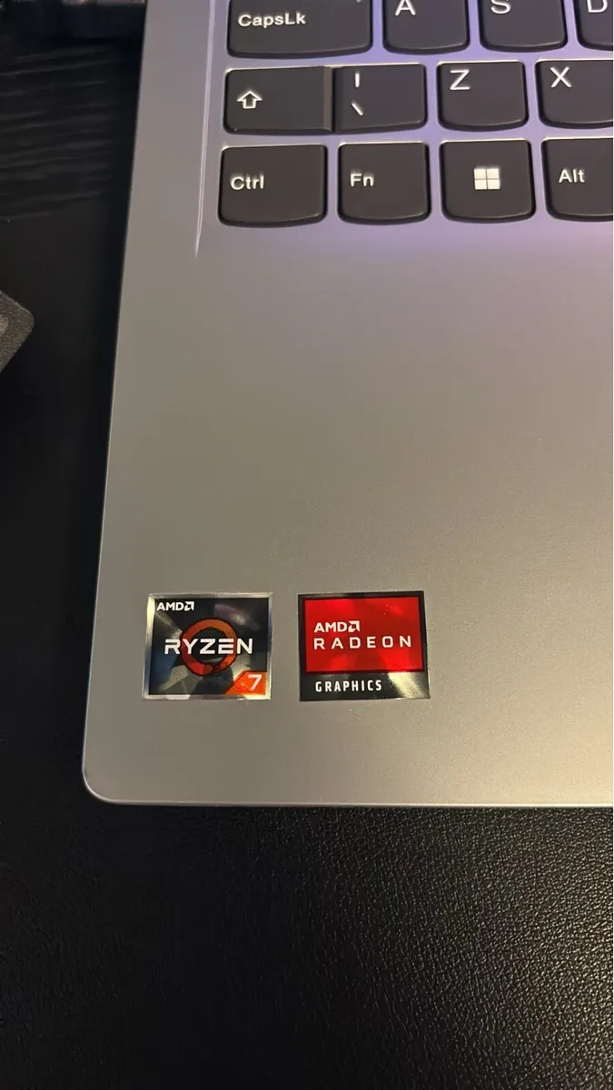 Lenovo IdeaPad - Image 3