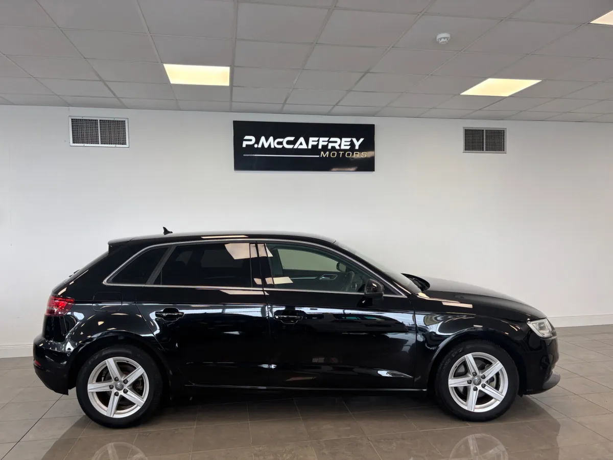 2020 Audi A3 1.4 35 TFSI 150 BHP S-TRONIC AUTO - Image 2