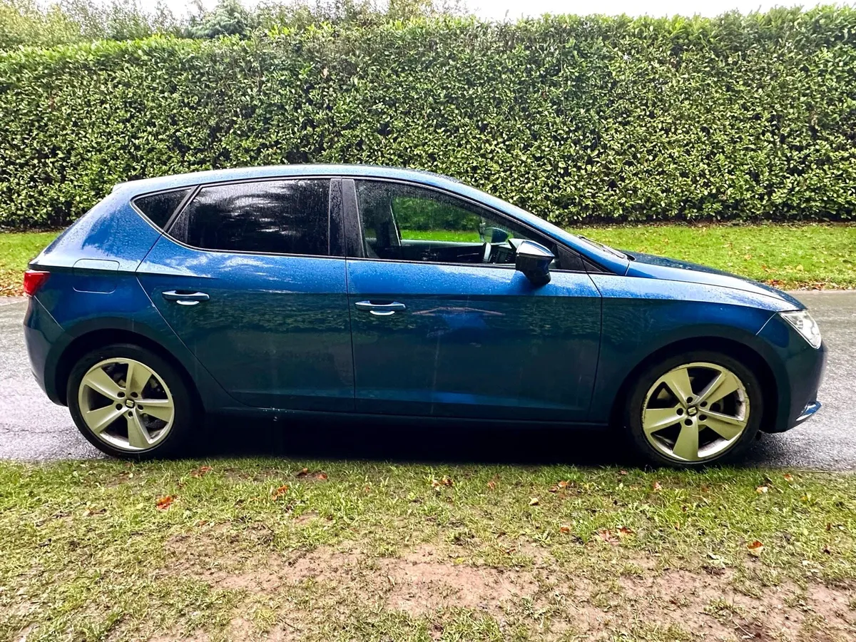 ☄️QUICK SALE☄️14 SEAT Leon, NCT 7/26, 4 NEW TYRES - Image 3