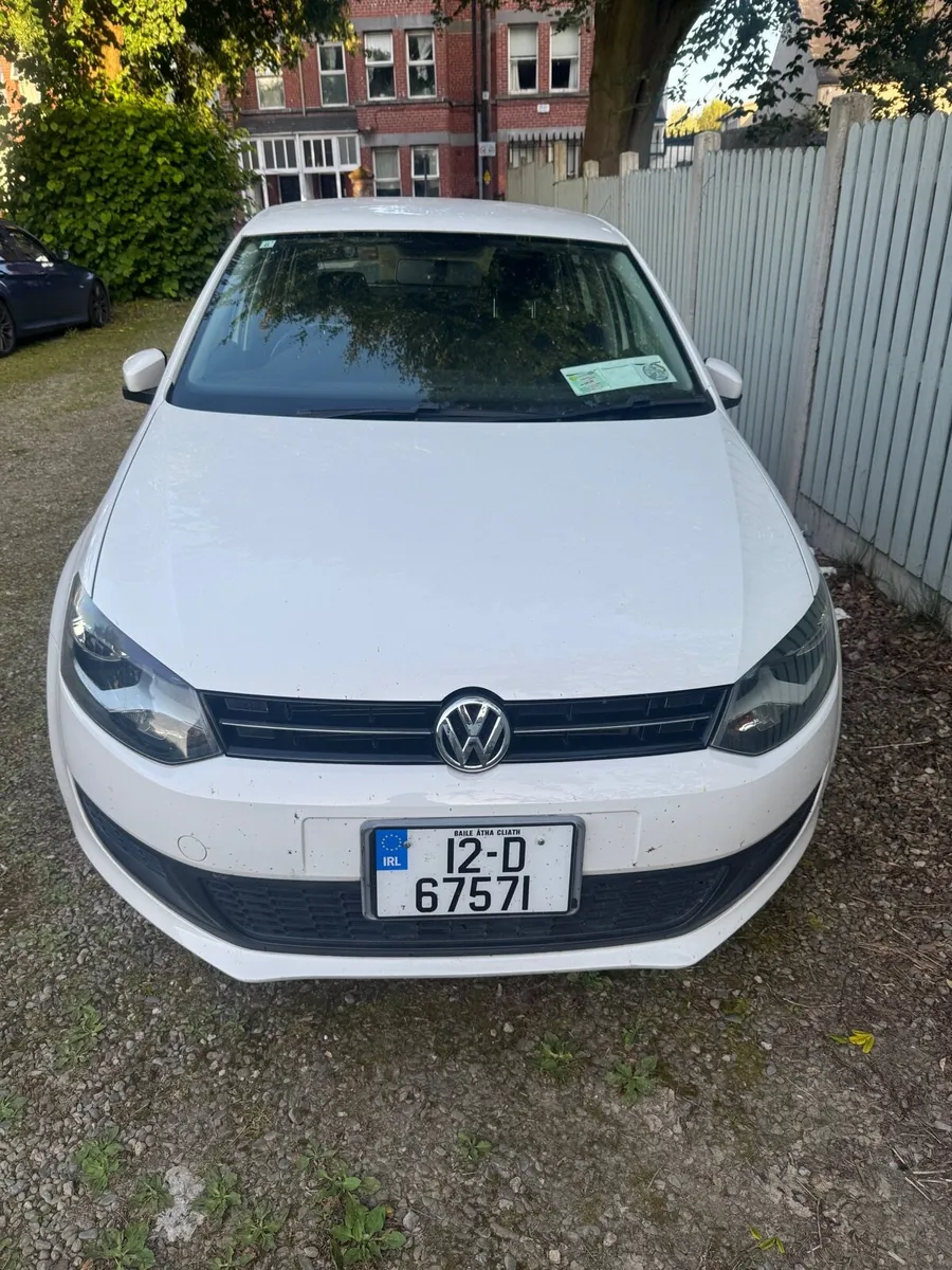 Volkswagen POLO 2012 - Image 1