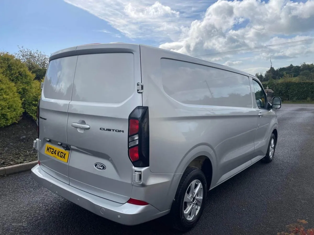 Ford Transit Custom 300 L2 Diesel FWD - Image 2