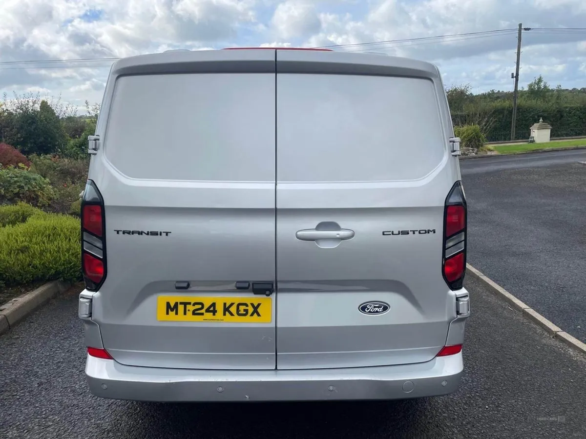 Ford Transit Custom 300 L2 Diesel FWD - Image 4