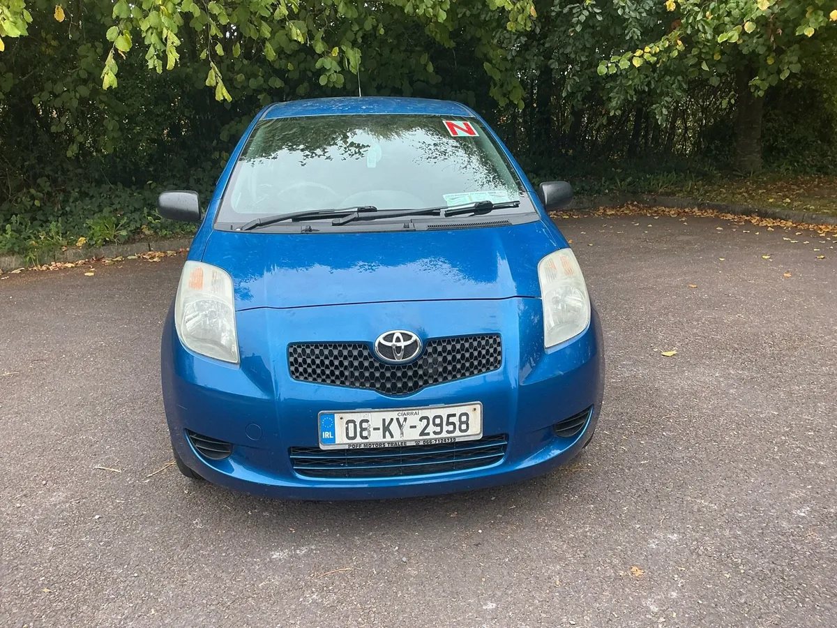 2008 Toyota Yaris - Image 1