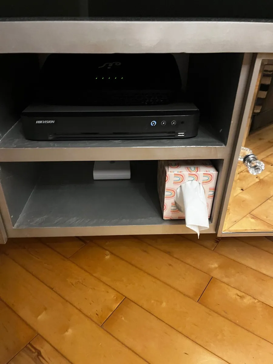 tv unit silver and mirror - Image 1
