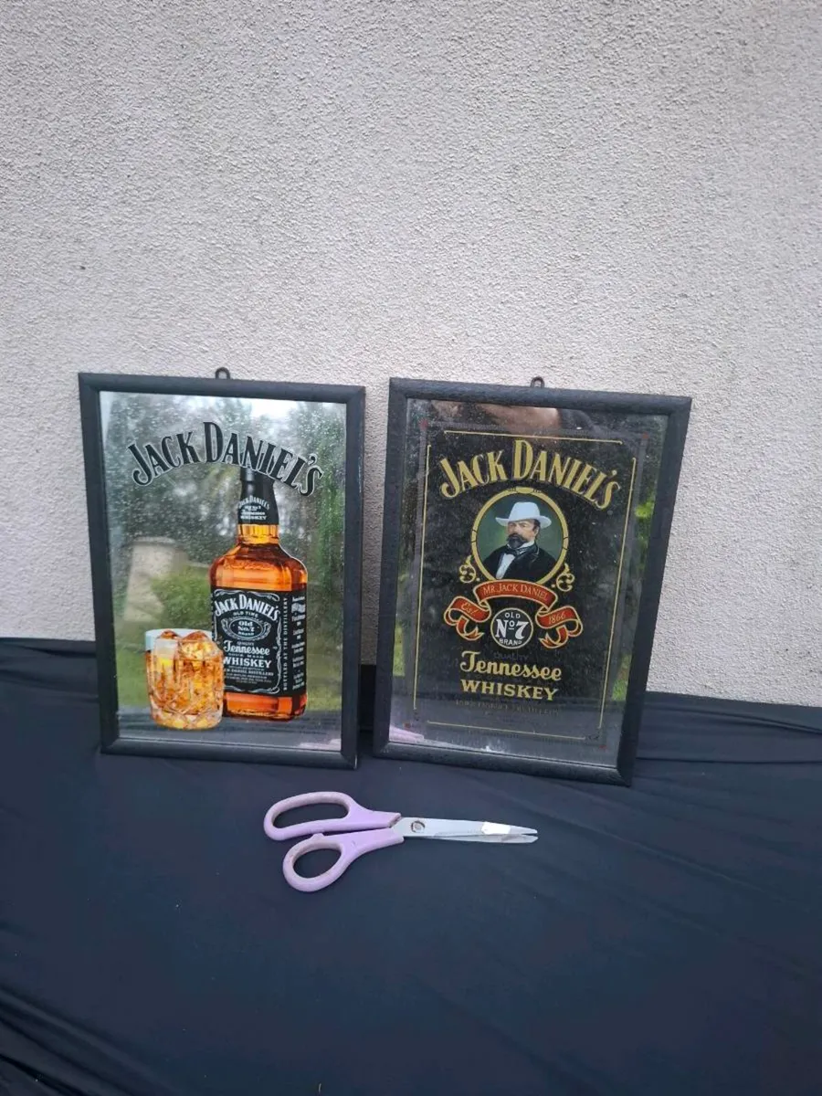Duo jack daniels mirrors possible to post