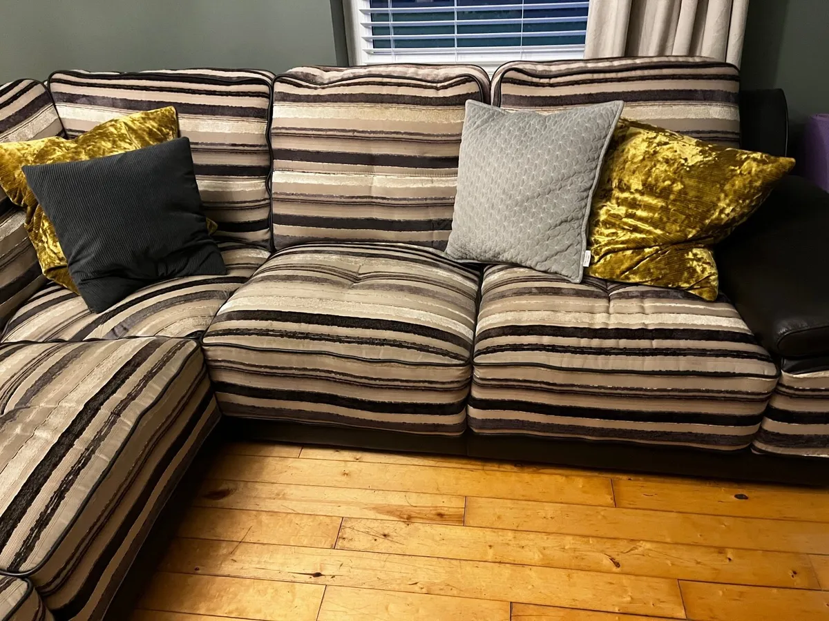 Corner sofa, left handed - Image 2