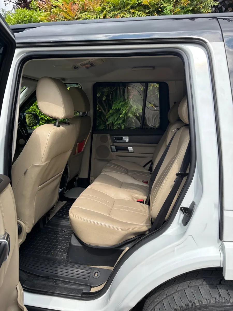 Land Rover Discovery 2016 - Image 3