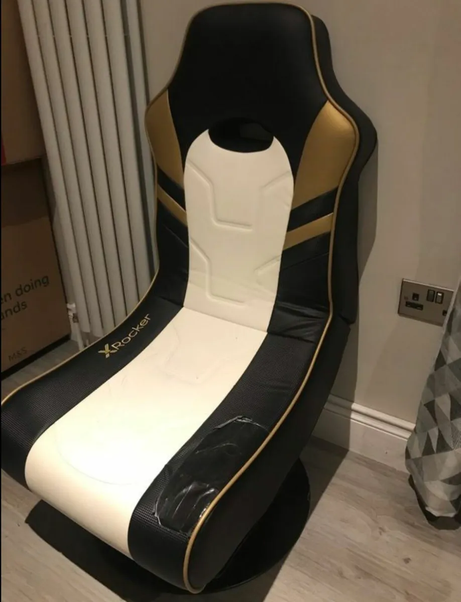 X rocker gaming chair - Image 1