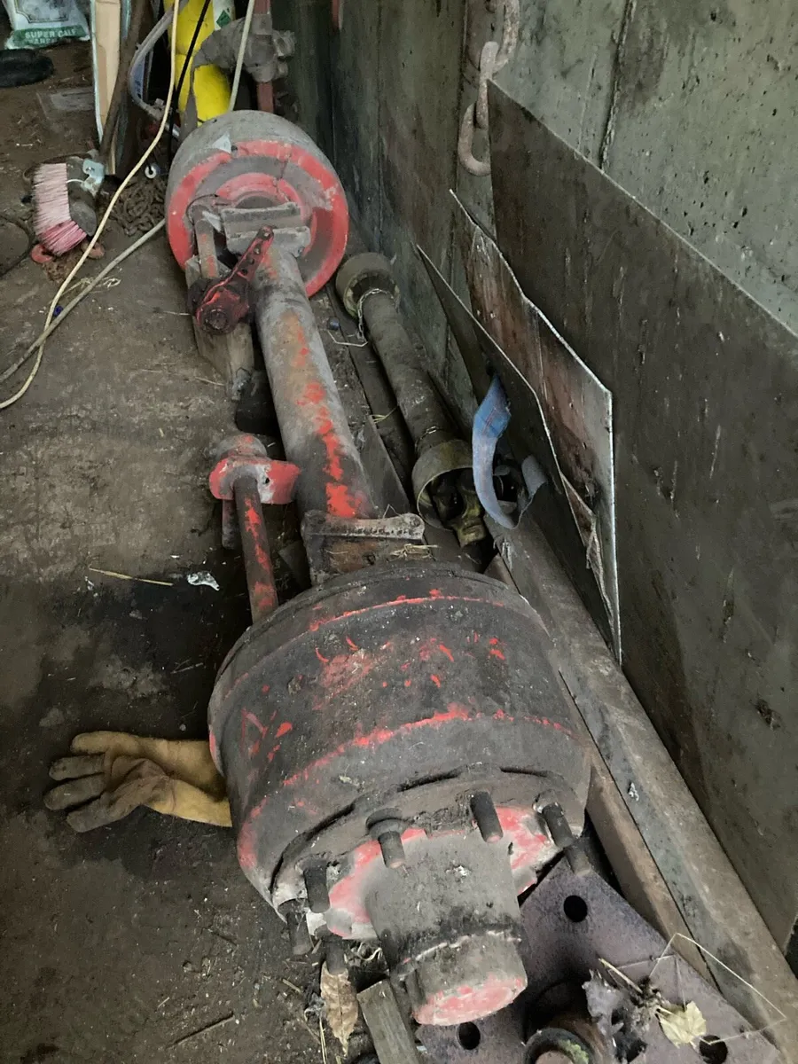 Trailer axils - Image 1