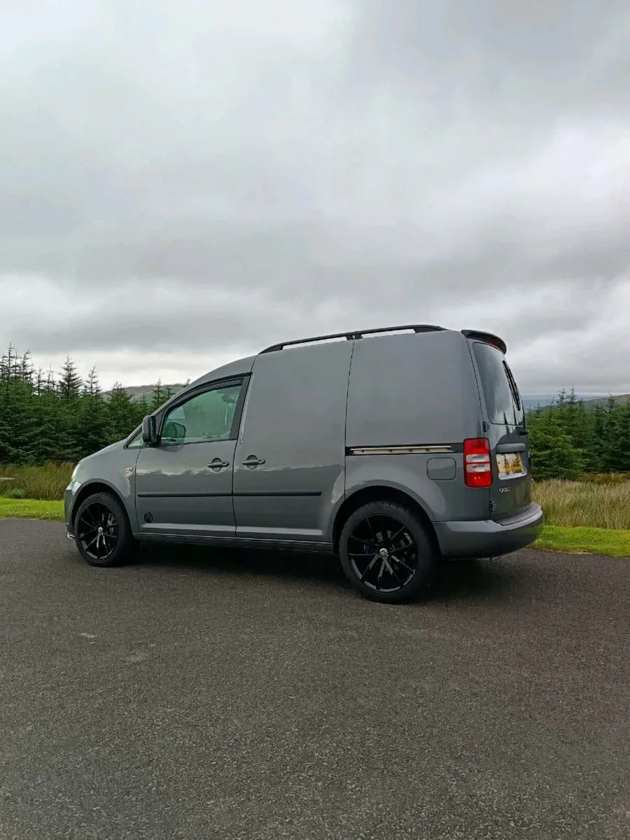 Vw caddy - Image 2