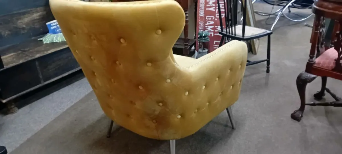 Modern Yellow Velvet Button Side Armchair - Image 2