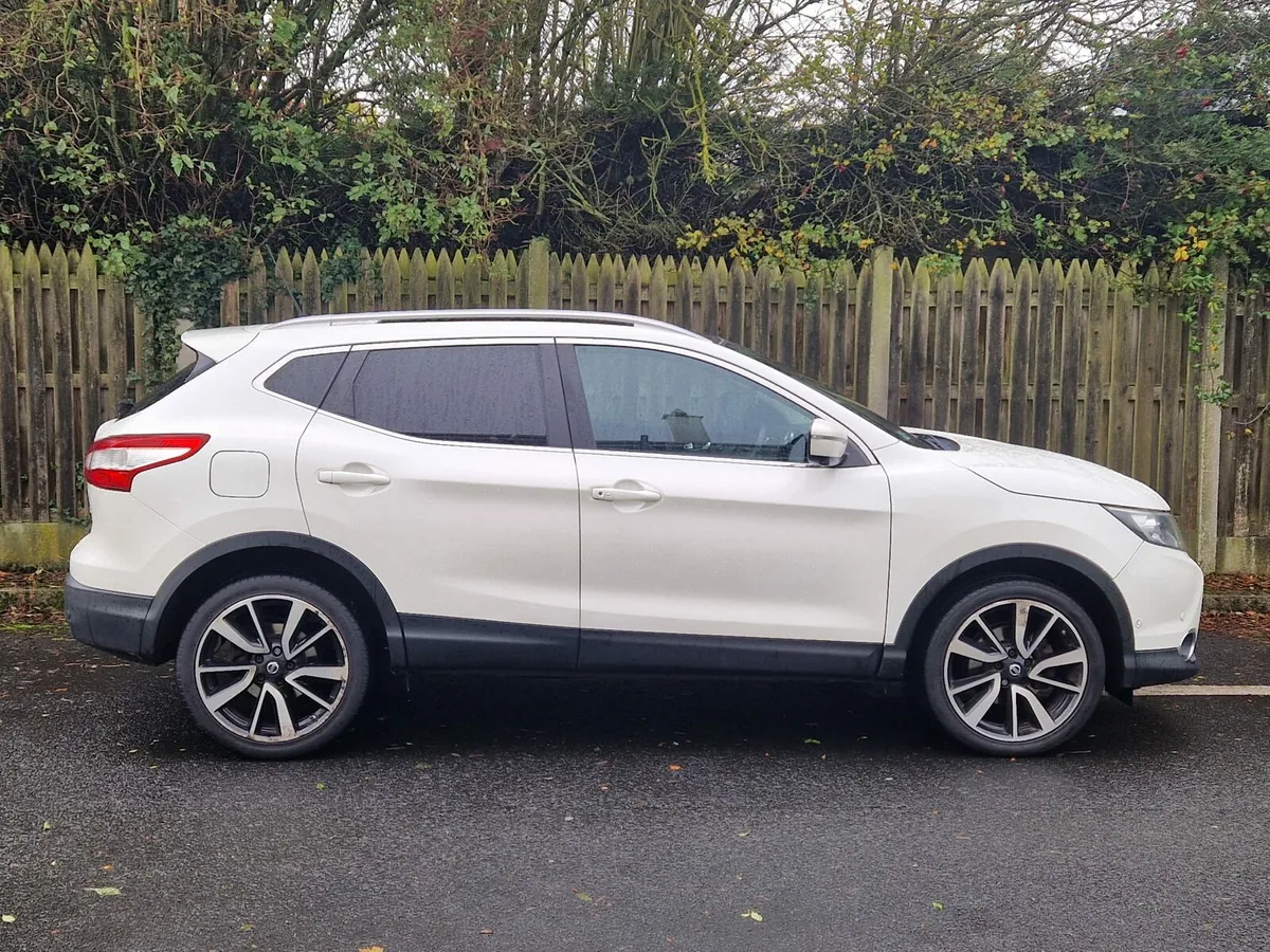NISSAN QASHQAI HIGH SPEC - Image 4