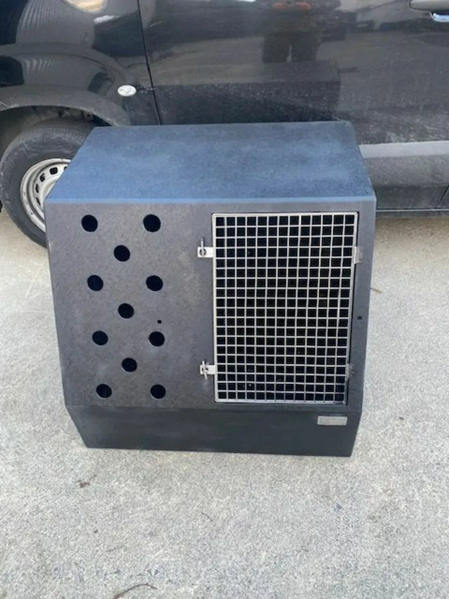 Dog Transport Box - Image 3