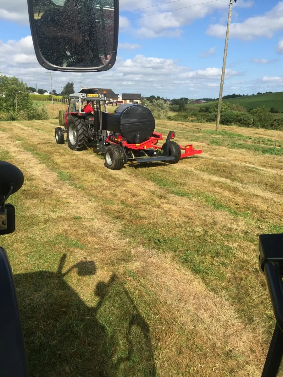bales - Image 1