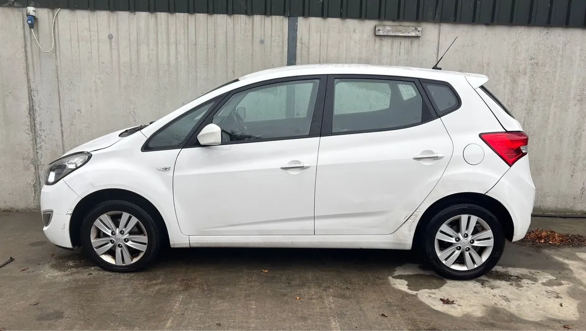 2014 Hyundai IX20 for breaking - Image 4