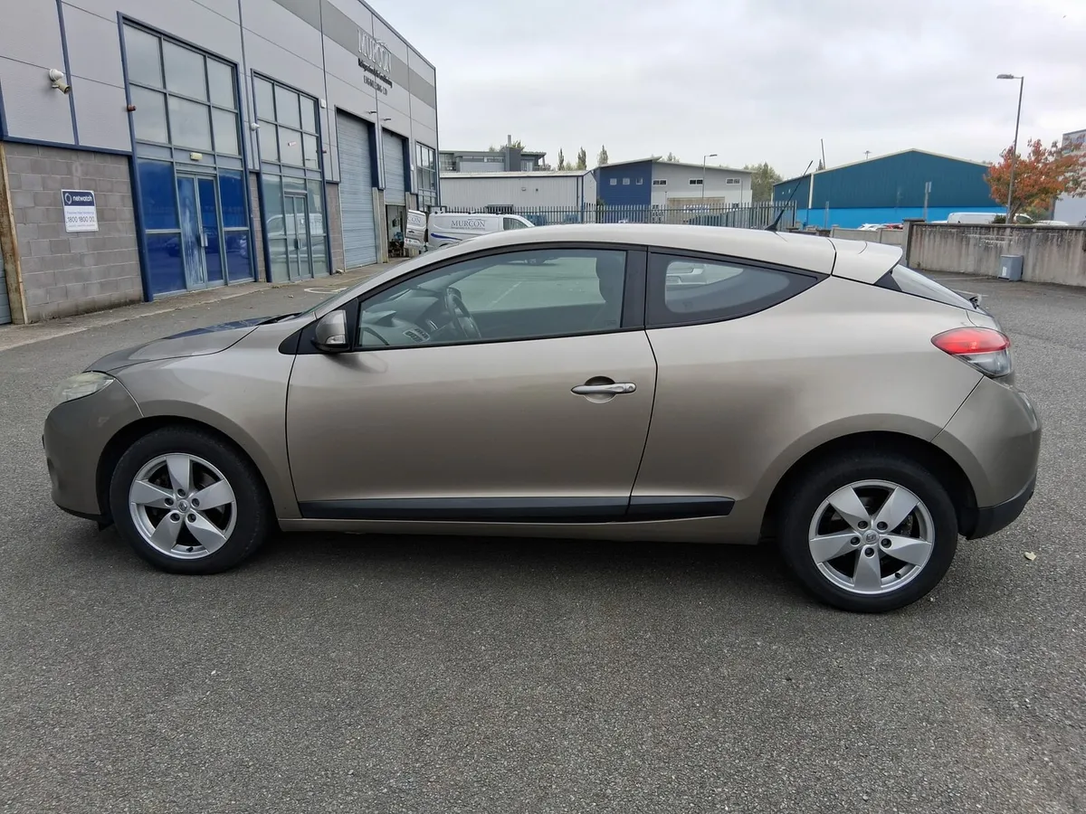 Renault Megane - Image 3