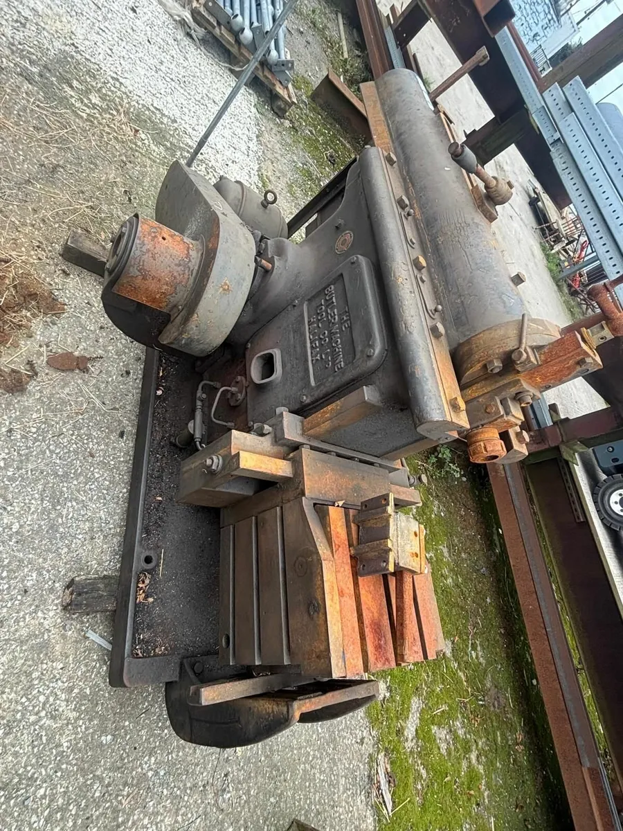 Keyway machine and Gear cutting machine - Image 2