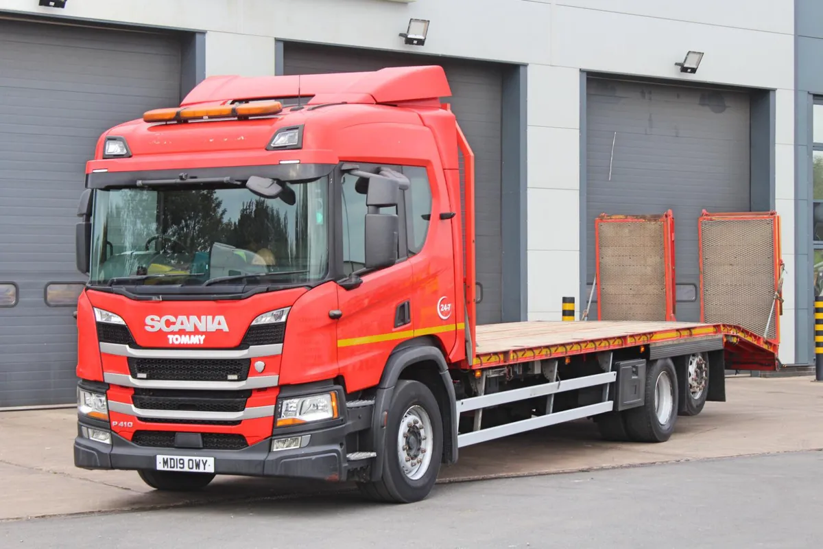 2019 (19) SCANIA P410 6X2 BEAVERTAIL (EURO 6) - Image 1