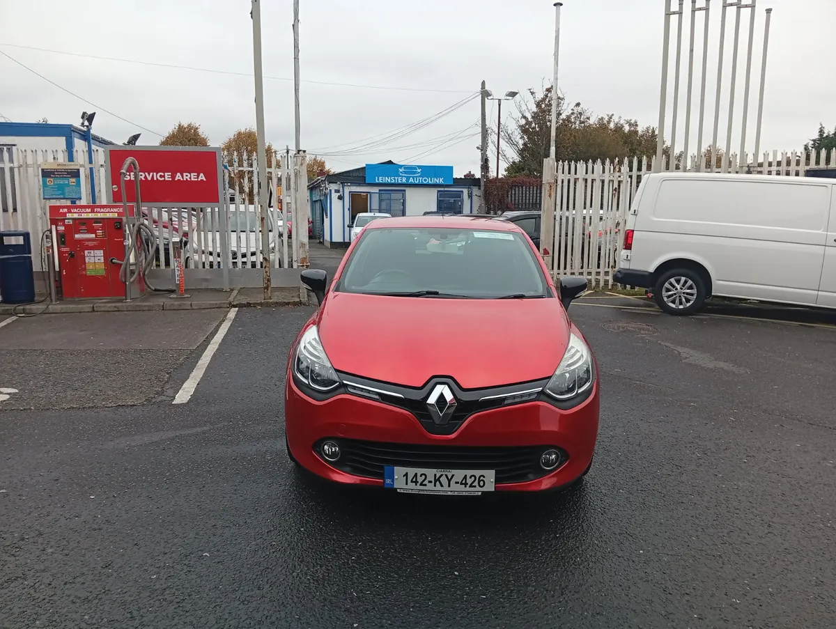 Renault Clio 2014 only 80,000 kms - Image 2