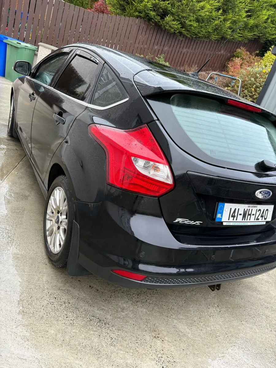 2014 ford focus titanium model - Image 4