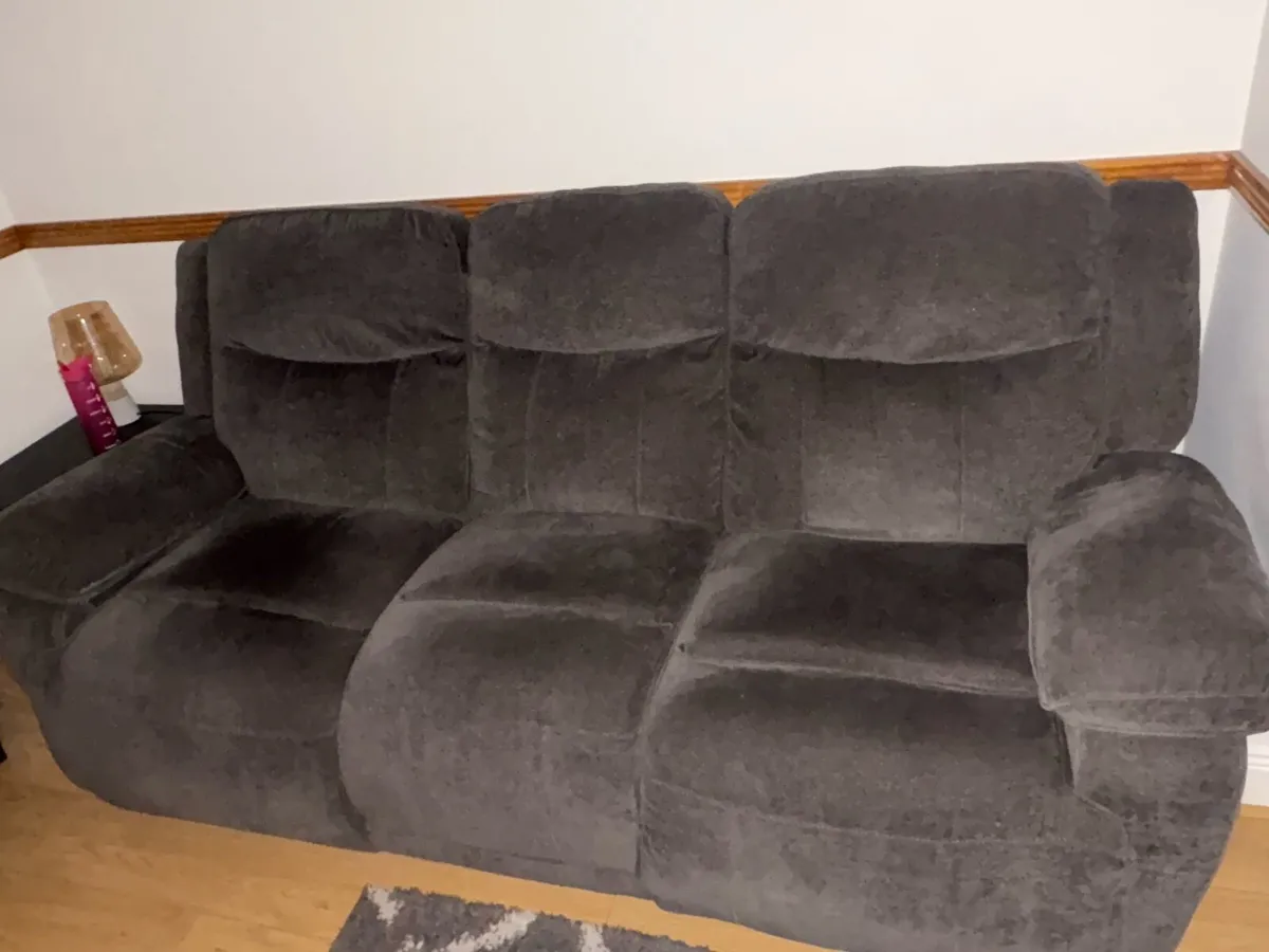 Electric Recliner Couch - Image 3