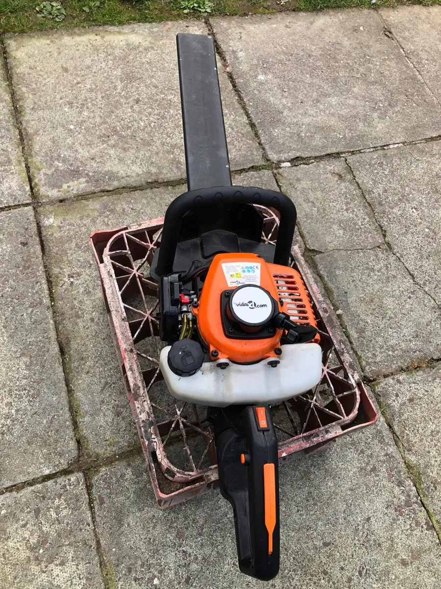 Hedge cutters - Image 2