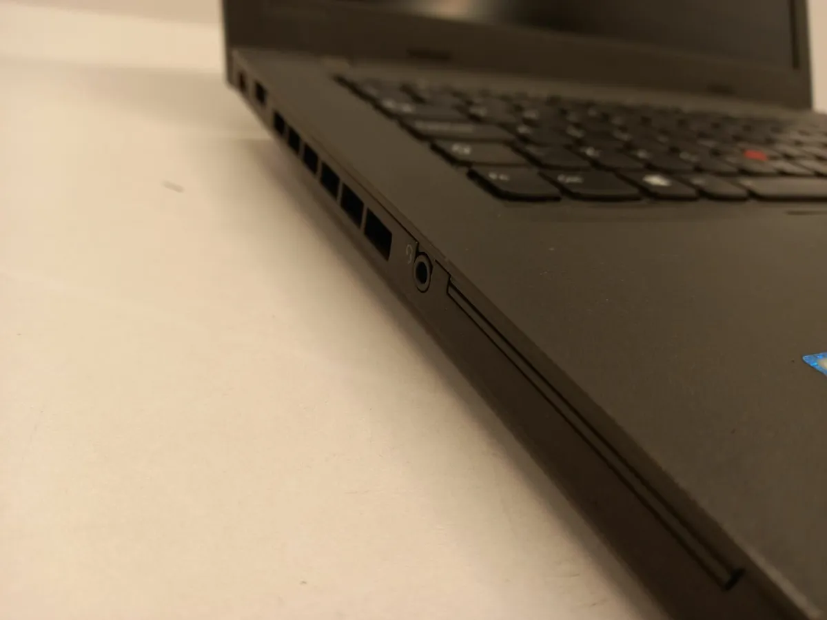 Online Auction Of A LENOVO ThinkPad T460p & More! - Image 2